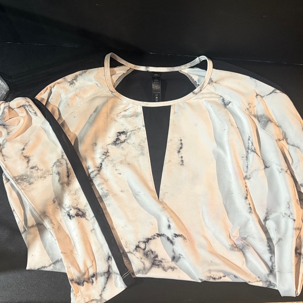 Reflex Black and White Long Sleeve Top